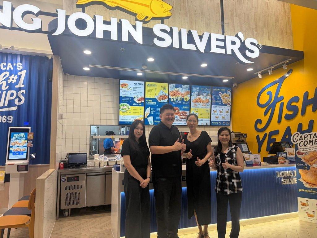 From Daily Checklists to Data-Driven Wisdom: How Long John Silver's is Redefining Operational Excellence - Cover Image